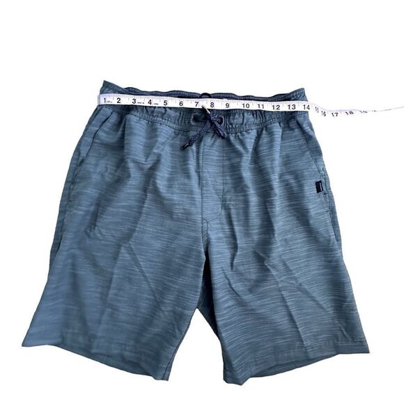 Rip curl ~Mens Green Hybrid Boardwalk Shorts ~ size tag missing -see photos - Picture 6 of 11